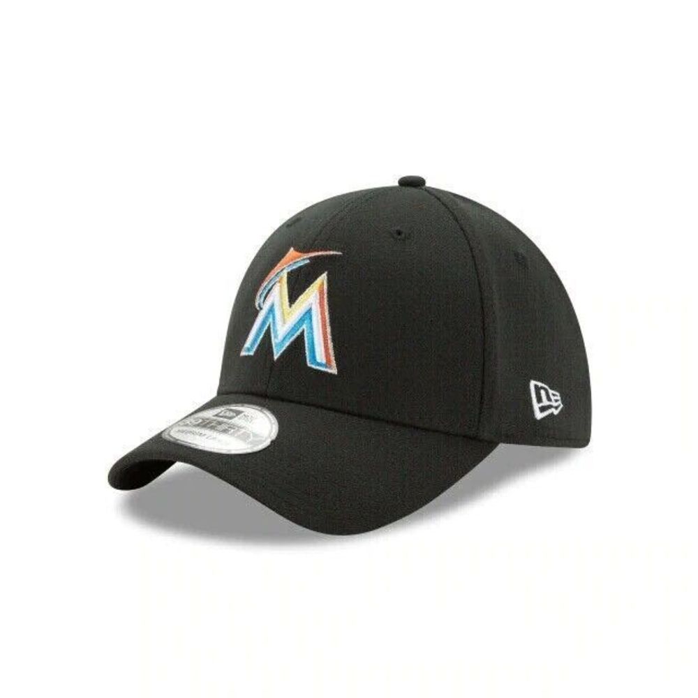Miami Marlins New Era Cap MLB Team Classic 39Thirty Flex Size M/L Black Hat NWT